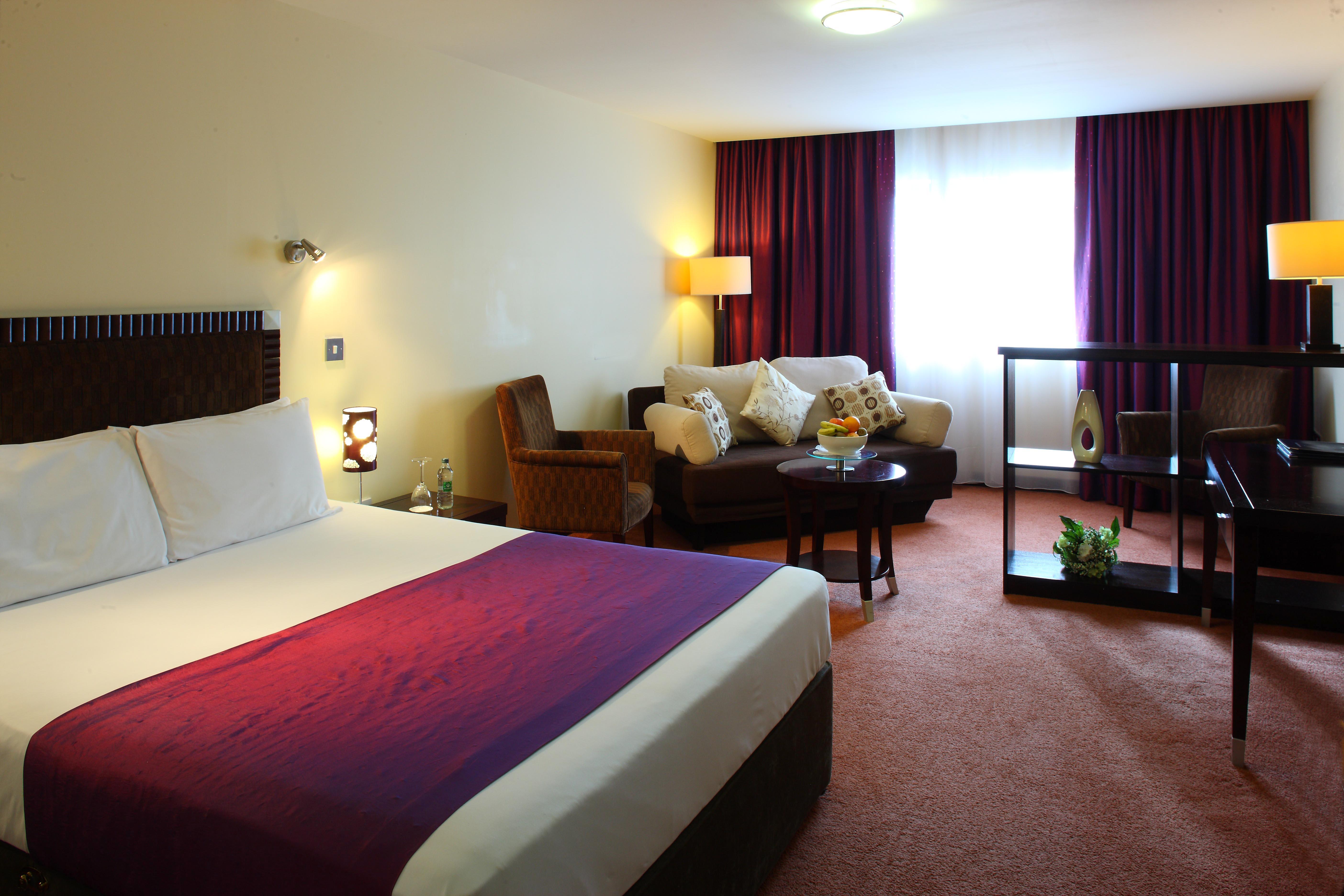 Mcgettigans Hotel Letterkenny Esterno foto